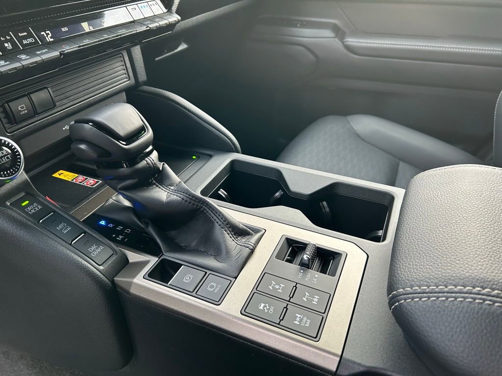 Used 2025 Toyota Land Cruiser image 22