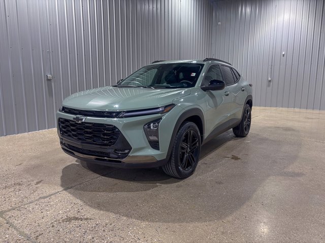 Used 2024 Chevrolet Trax ACTIV w/ Driver Confidence Package