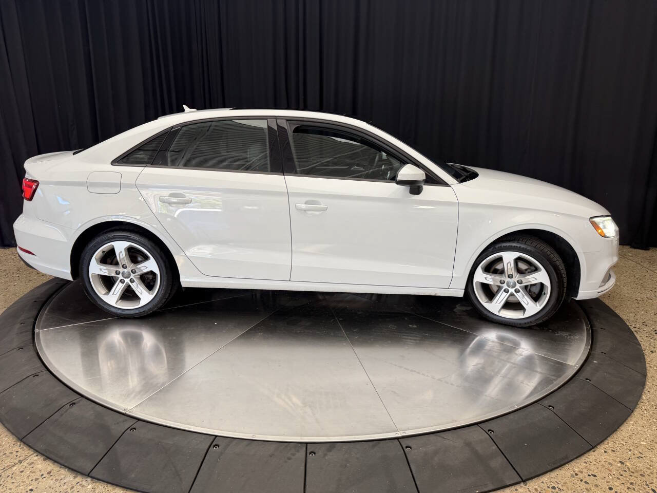 Used 2017 Audi A3 2.0T Premium w/ Convenience Package AWD/4WD image 11