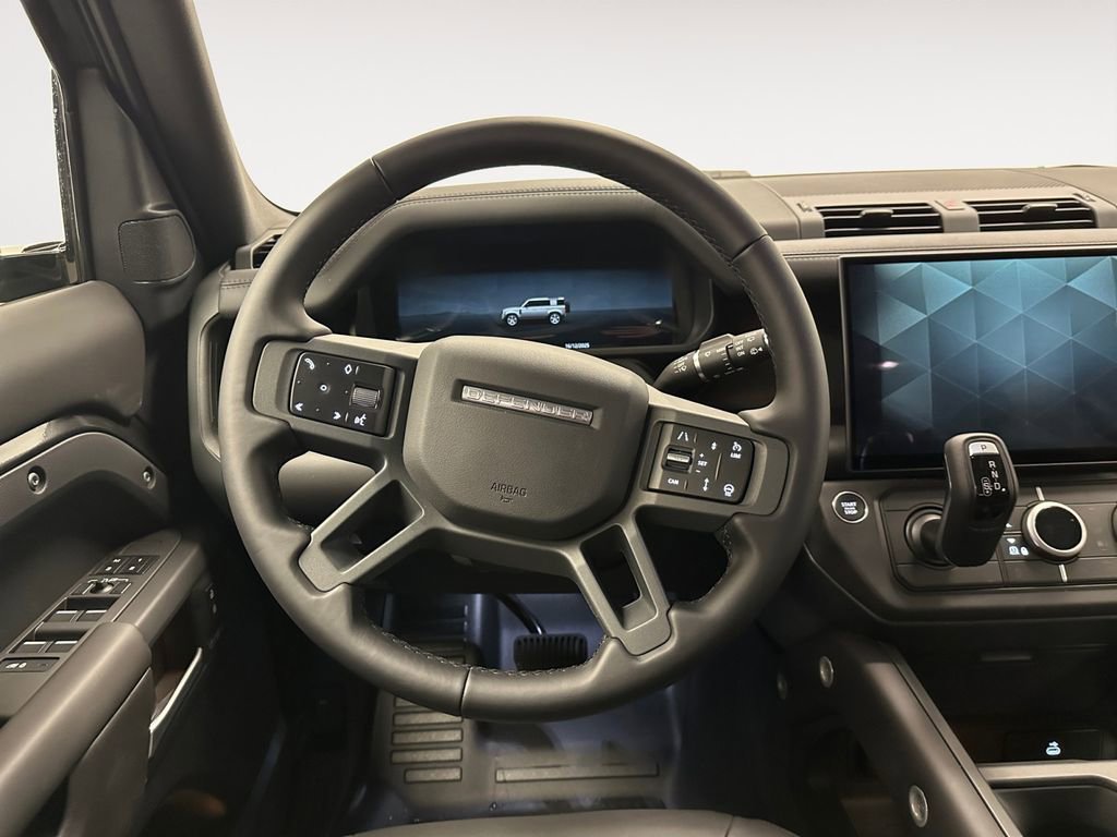New 2026 Land Rover Defender 110 X-Dynamic SE image 12