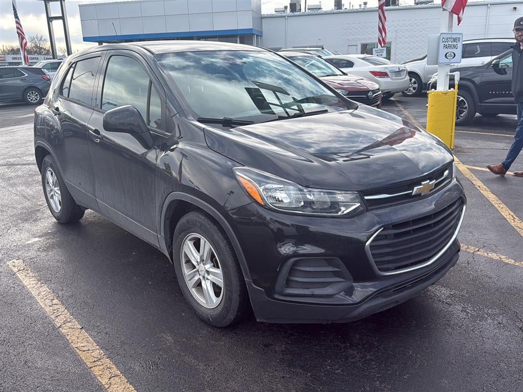 Used 2020 Chevrolet Trax LS w/ Tint and Cruise Package image 1