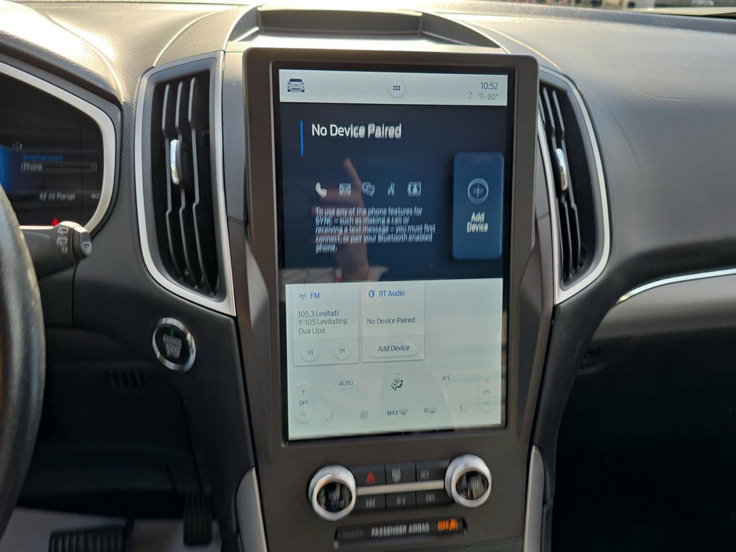 Used 2021 Ford Edge SEL image 17