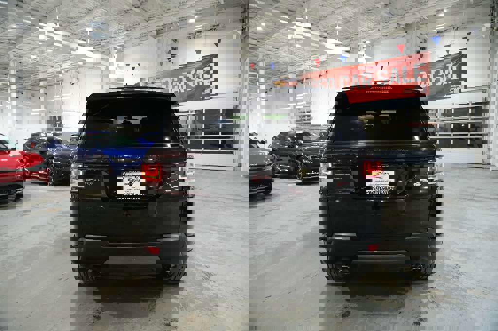 Used 2017 Land Rover Range Rover Sport HSE Dynamic image 9