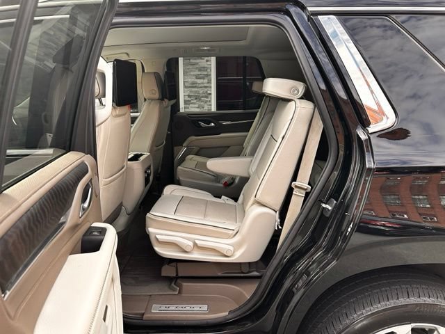 Used 2023 GMC Yukon Denali AWD/4WD image 17