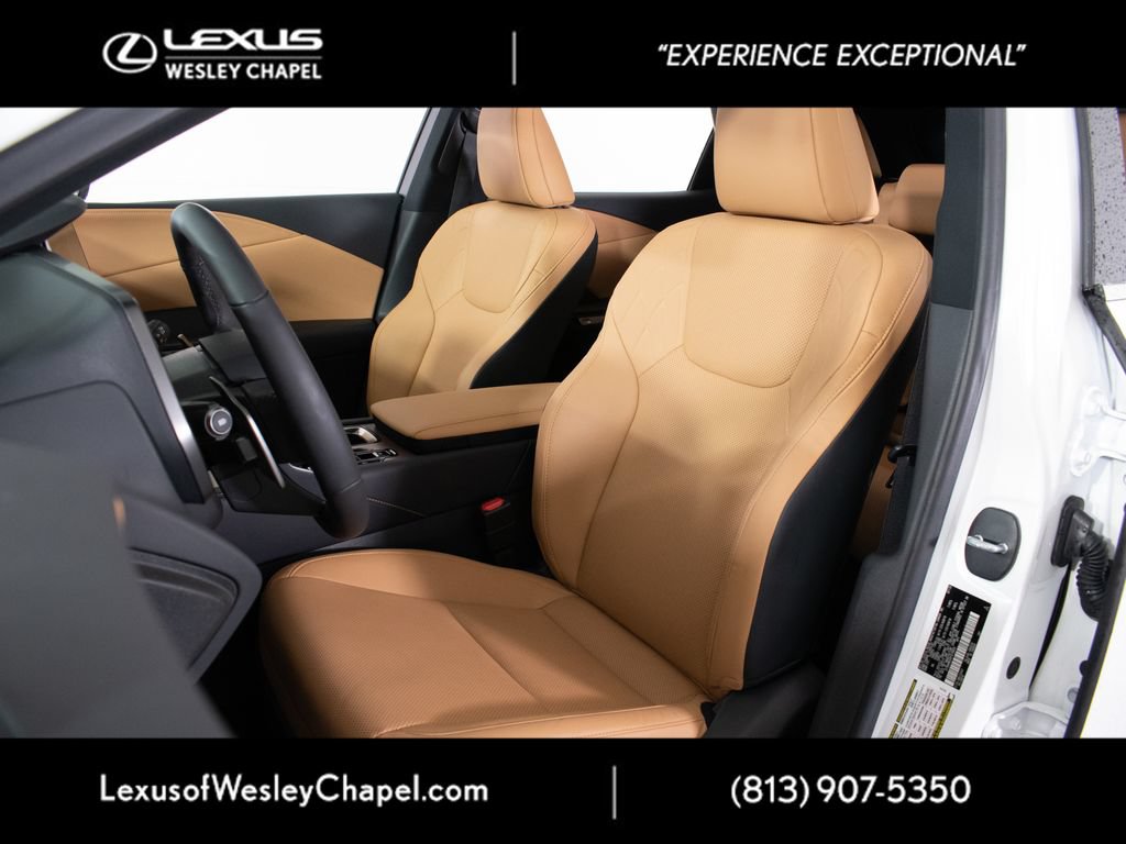 Used 2023 Lexus RX 350 Premium w/ Cold Area Package FWD image 7