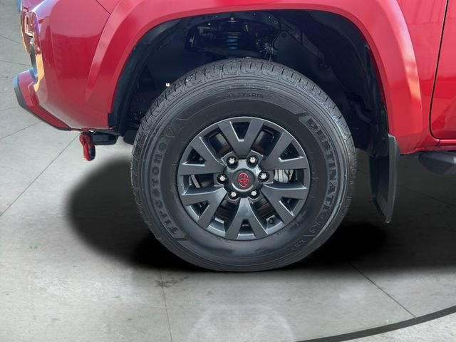 Used 2023 Toyota Tacoma SR5 w/ Technology Package image 26