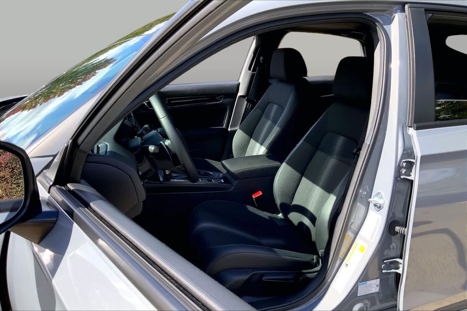 Used 2025 Honda Civic Sport image 7