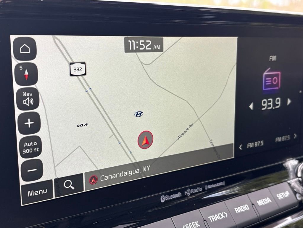 Used 2023 Kia Seltos EX AWD/4WD image 30