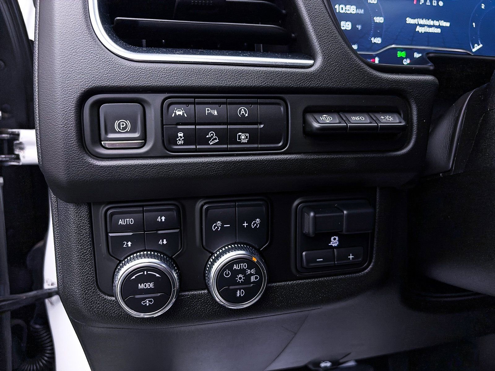 Used 2023 GMC Yukon AT4 w/ AT4 Premium Plus Package image 5