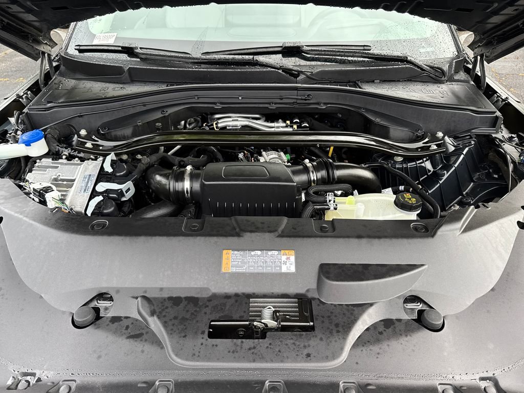 Used 2025 Lincoln Aviator Reserve w/ Equipment Group 201A AWD/4WD image 24