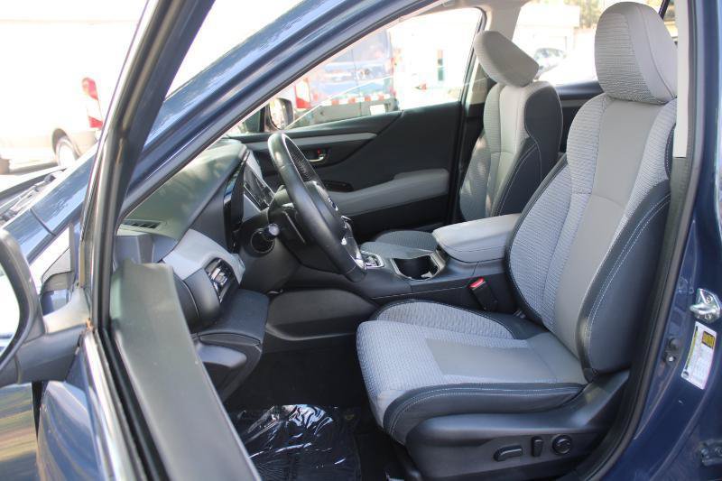 Used 2023 Subaru Outback Premium w/ Popular Package #1 AWD/4WD image 11