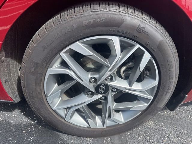 Used 2023 Hyundai Sonata SEL FWD image 30