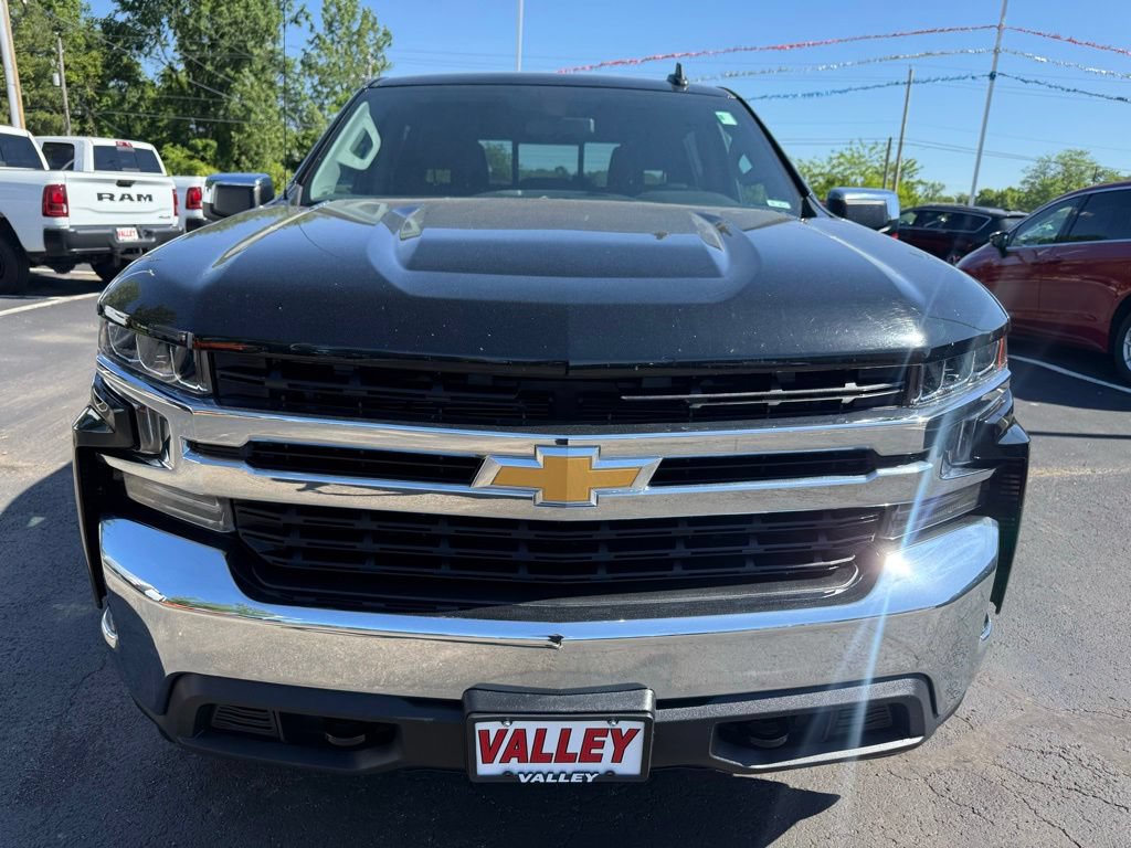 Used 2020 Chevrolet Silverado 1500 LT w/ All-Star Edition AWD/4WD image 3