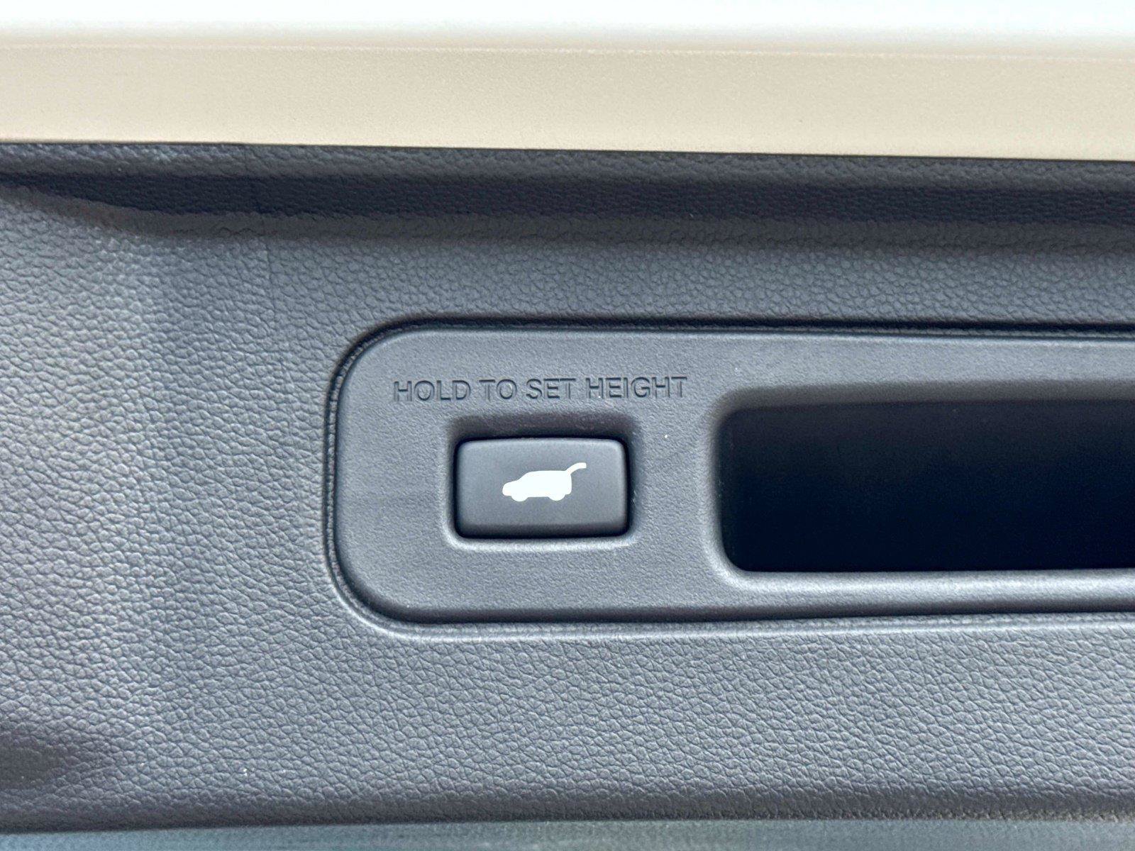 Certified 2026 Honda Pilot Sport image 13