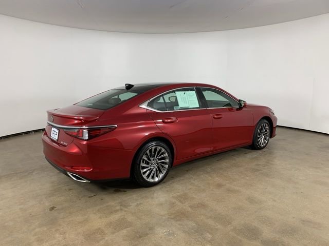 Used 2025 Lexus ES 350 Luxury w/ Accessory Package (Z2) image 8