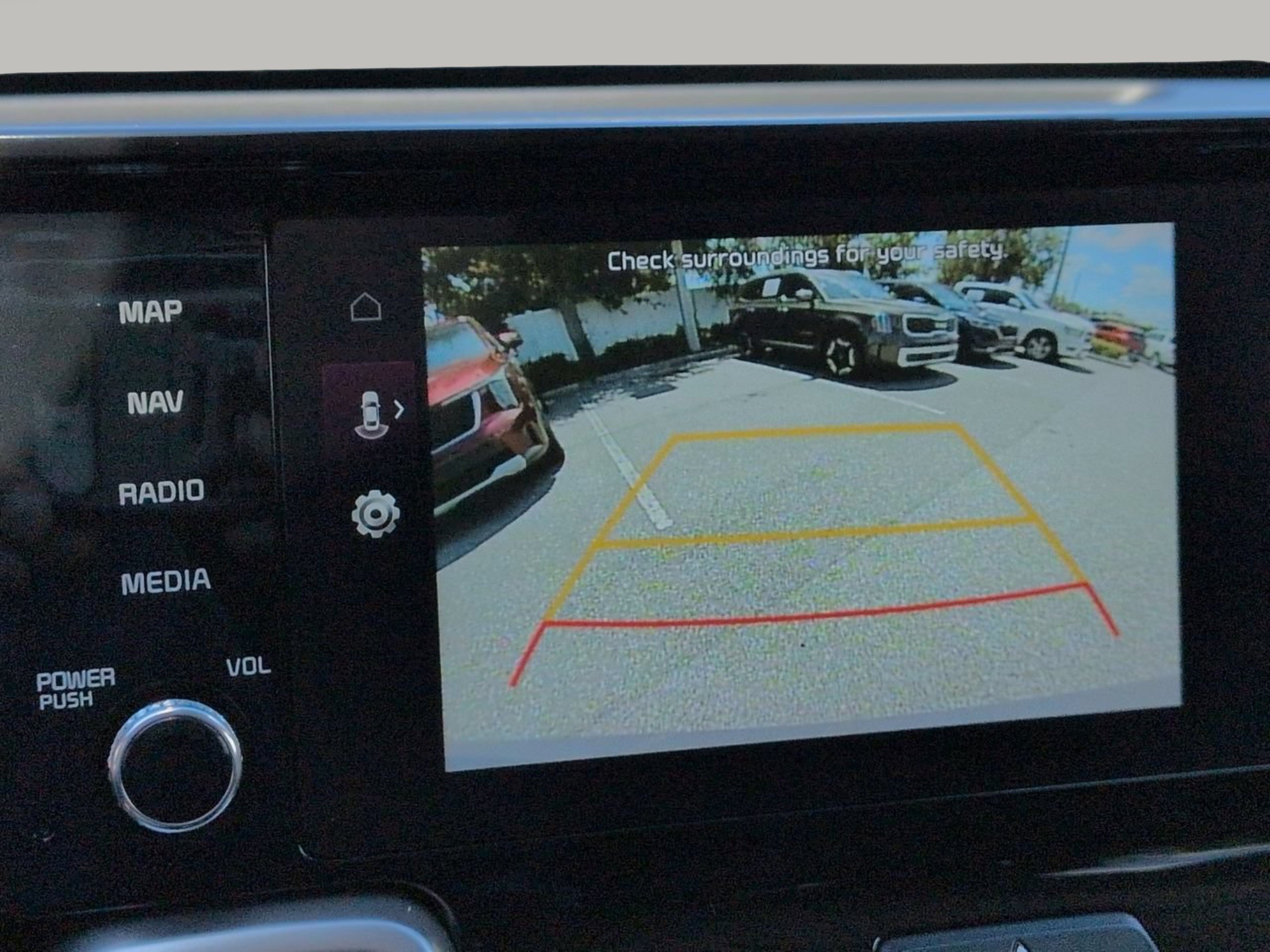 Used 2022 Kia Sorento S FWD image 26