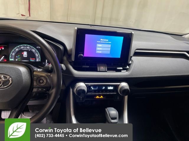 Used 2023 Toyota RAV4 LE image 17