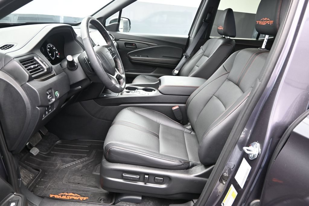 Certified 2025 Honda Ridgeline TrailSport image 16