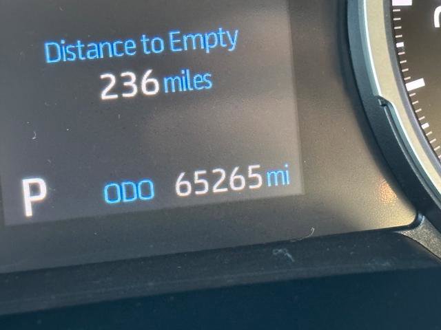 Used 2022 Toyota RAV4 LE image 31