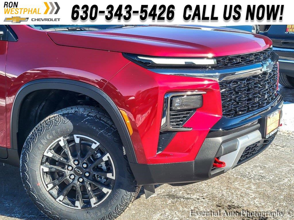 New 2026 Chevrolet Traverse Z71 w/ Driver Confidence Package image 2