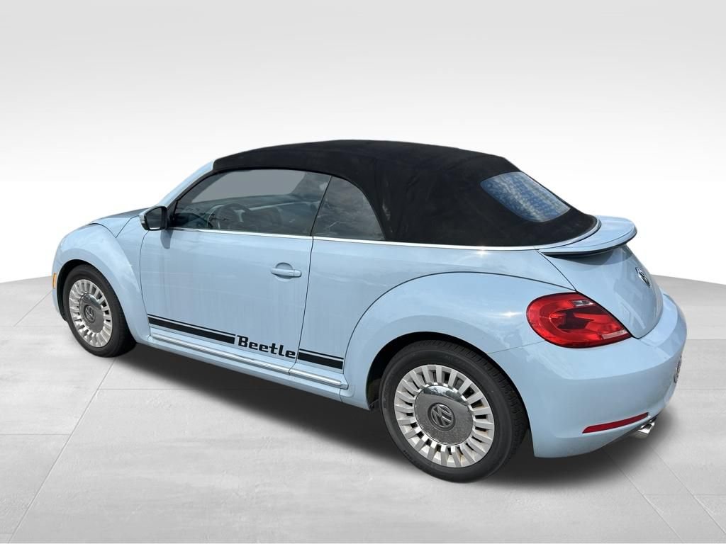 Used 2013 Volkswagen Beetle 2.5 FWD image 15