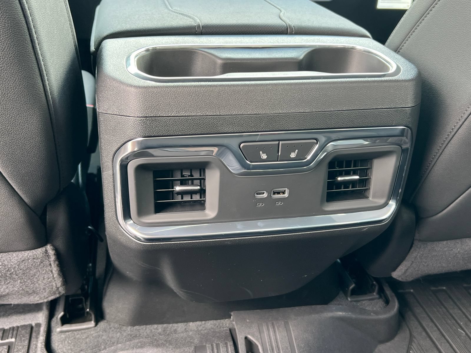 New 2026 GMC Sierra 2500 SLT w/ SLT Premium Package AWD/4WD image 36