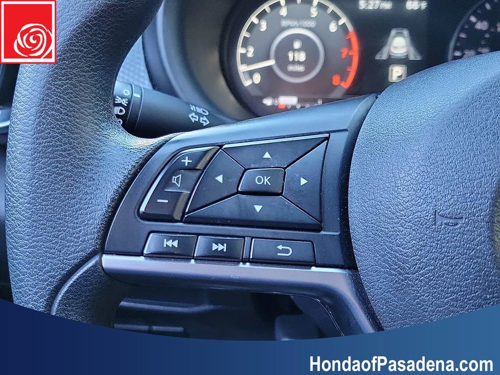 Used 2023 Nissan Kicks SV FWD image 11