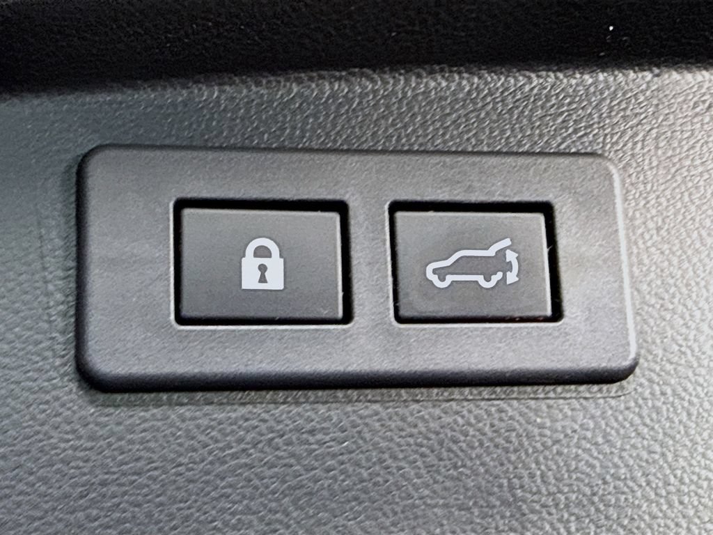 Used 2020 Subaru Outback Limited XT AWD/4WD image 30