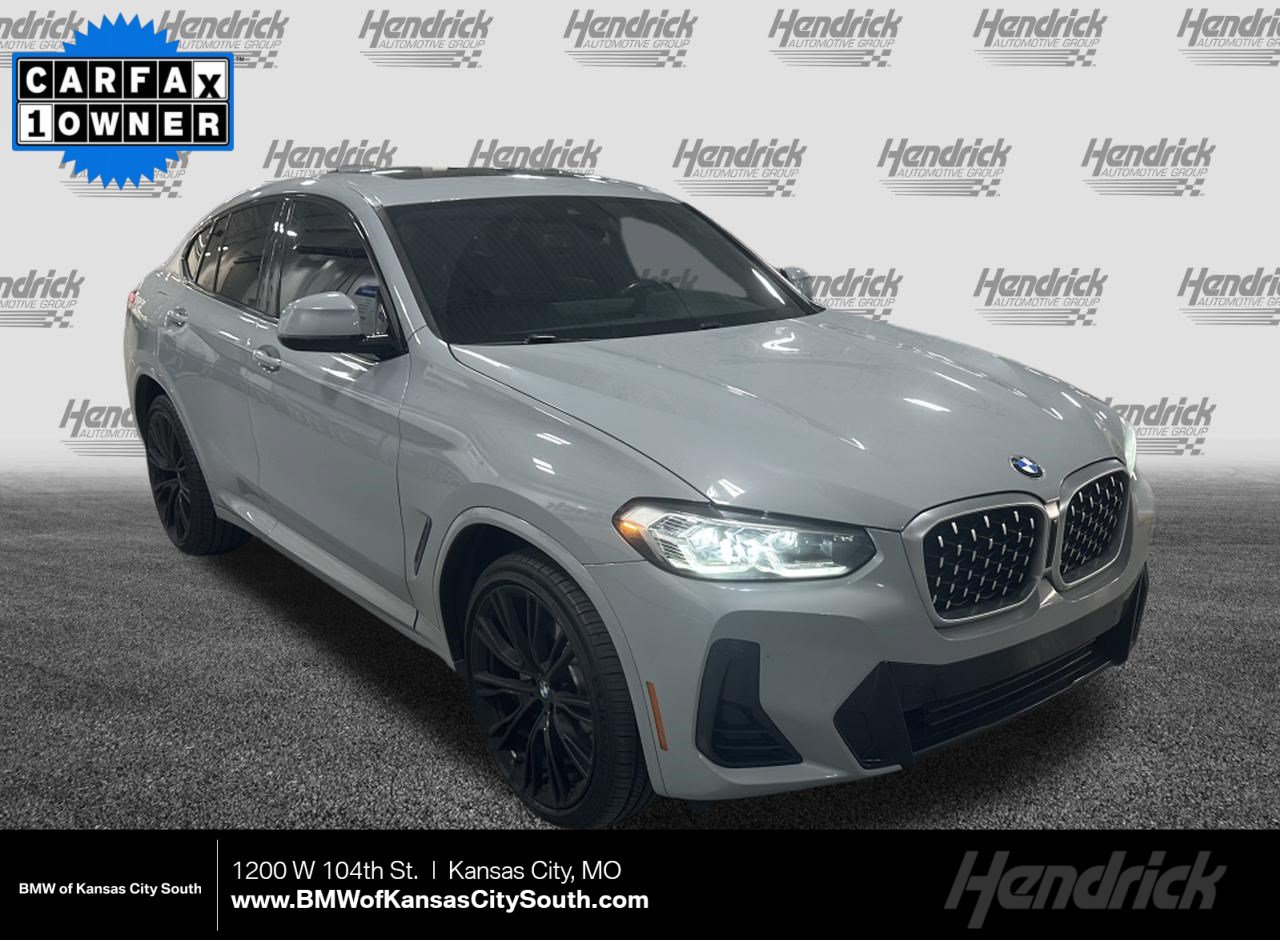 Used 2022 BMW X4 xDrive30i w/ M Sport Package 2 AWD/4WD image 1