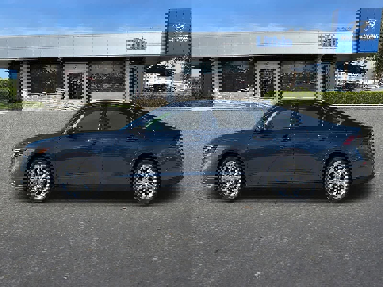 Used 2024 Honda Accord LX image 6