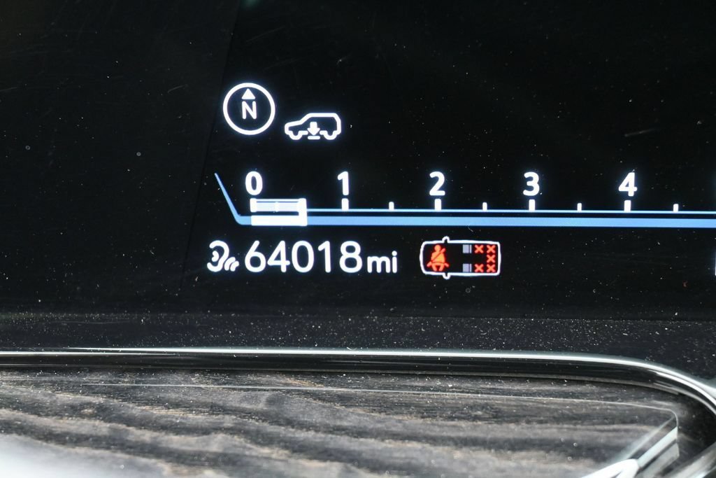 Used 2021 Cadillac Escalade Premium Luxury w/ Driver Assist Tech Package AWD/4WD image 13