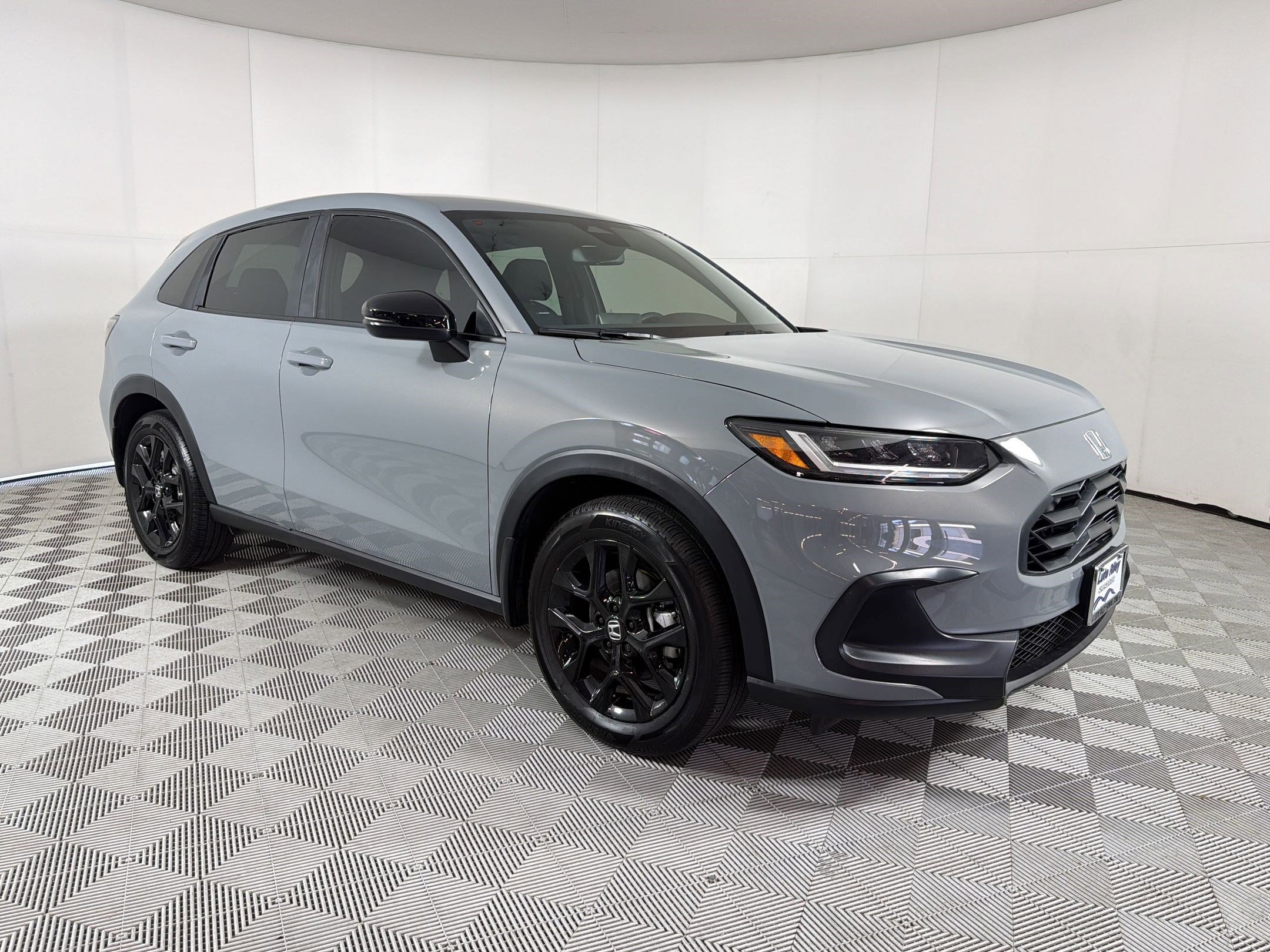 Certified 2025 Honda HR-V Sport image 7