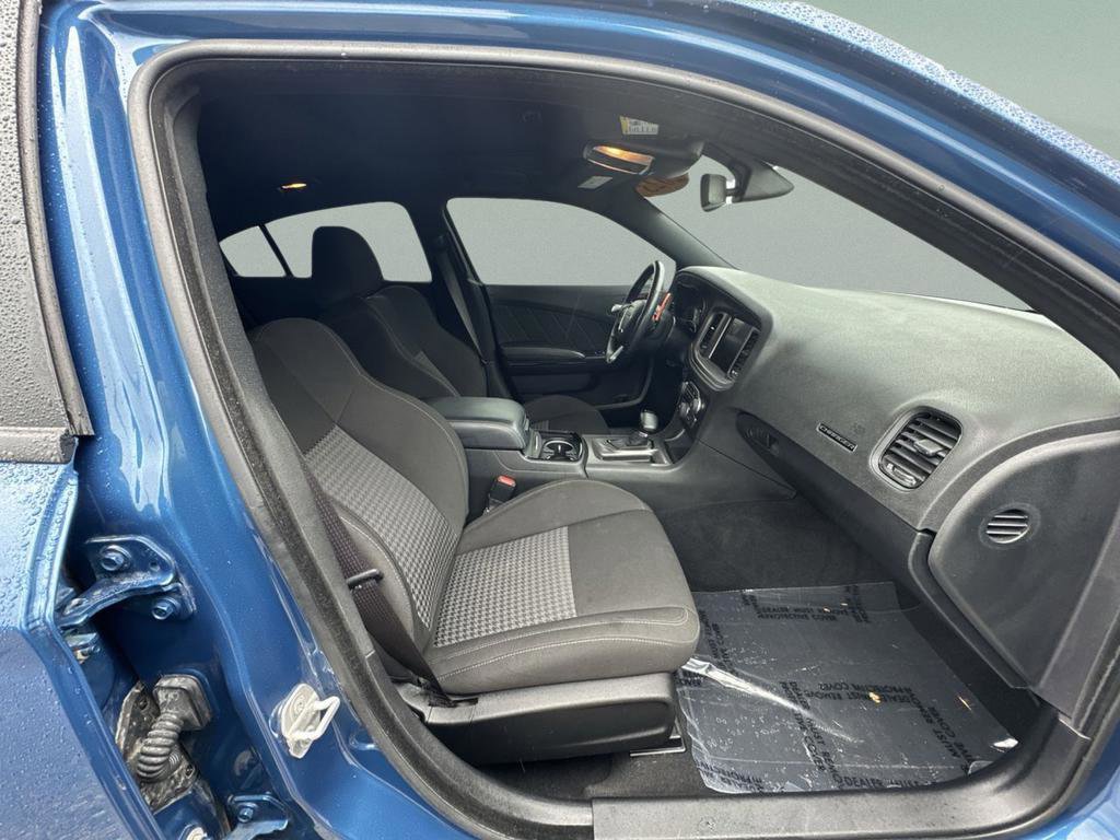 Certified 2023 Dodge Charger R/T w/ Blacktop Package RWD image 31
