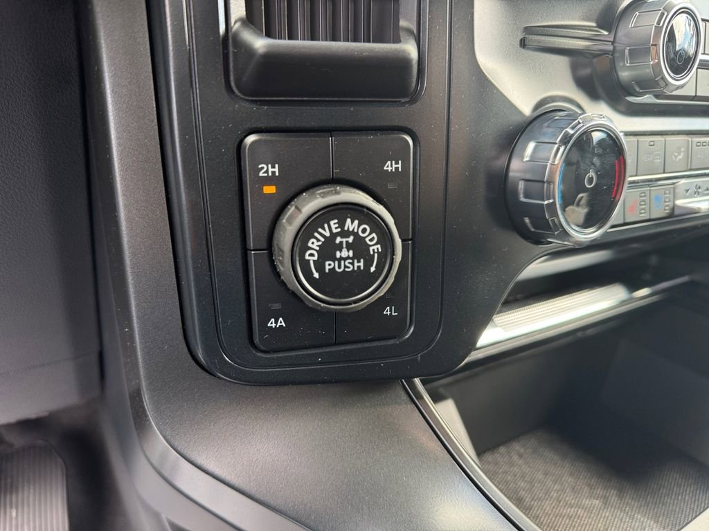 New 2025 Ford F150 Lariat w/ Equipment Group 501A Mid image 35