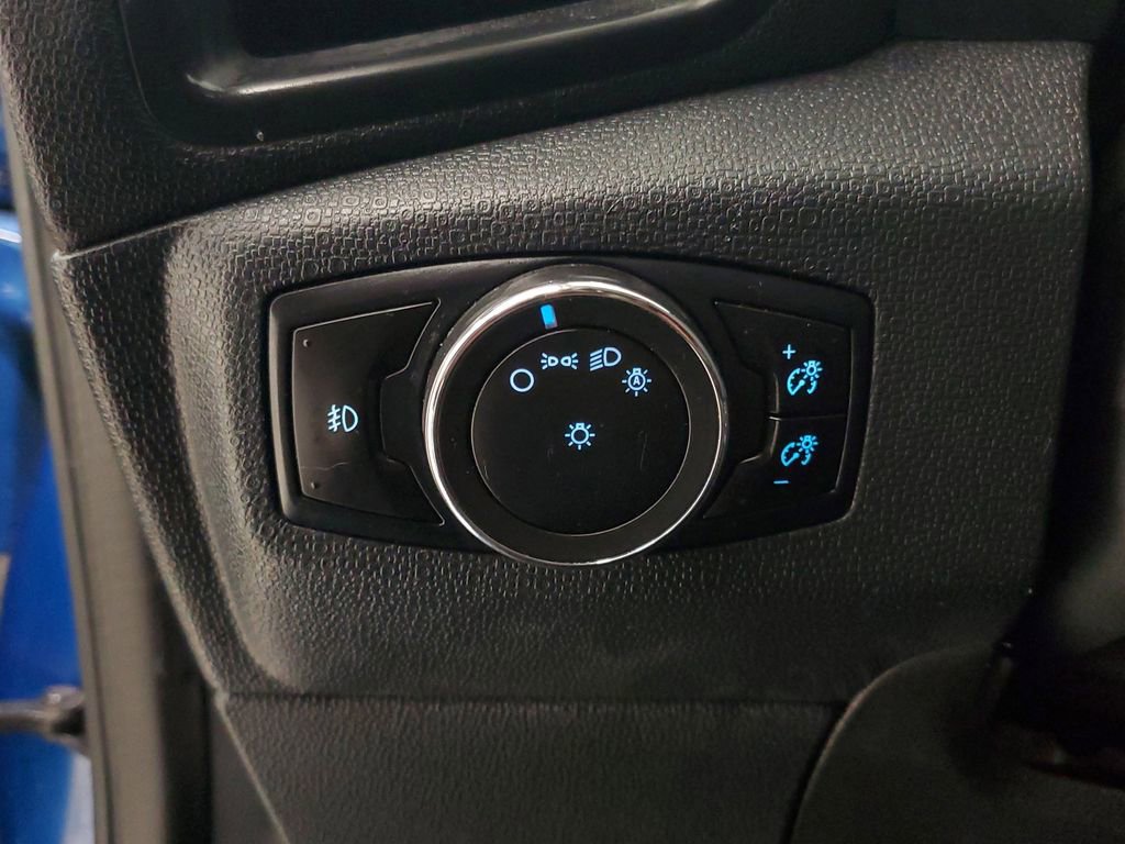 Used 2020 Ford EcoSport SE w/ SE Convenience Package FWD image 11