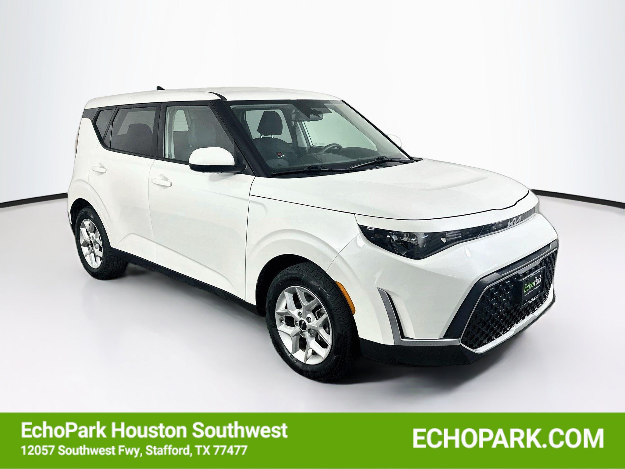 Used 2025 Kia Soul LX w/ LX Technology Package