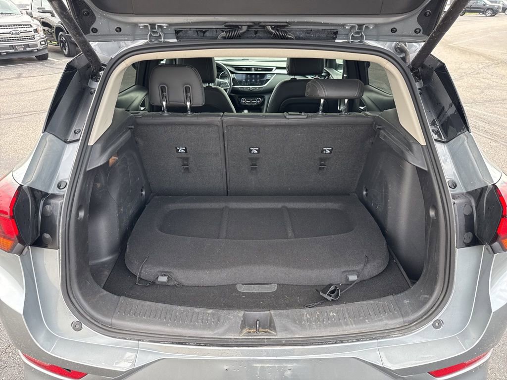 Used 2023 Buick Encore GX Select w/ Sport Touring Package image 9