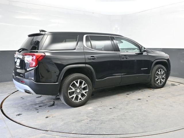 Used 2022 GMC Acadia SLE w/ LPO, Floor Liner Package AWD/4WD image 7