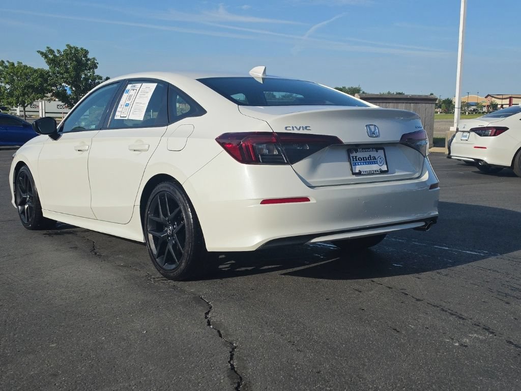 Used 2025 Honda Civic Sport image 5