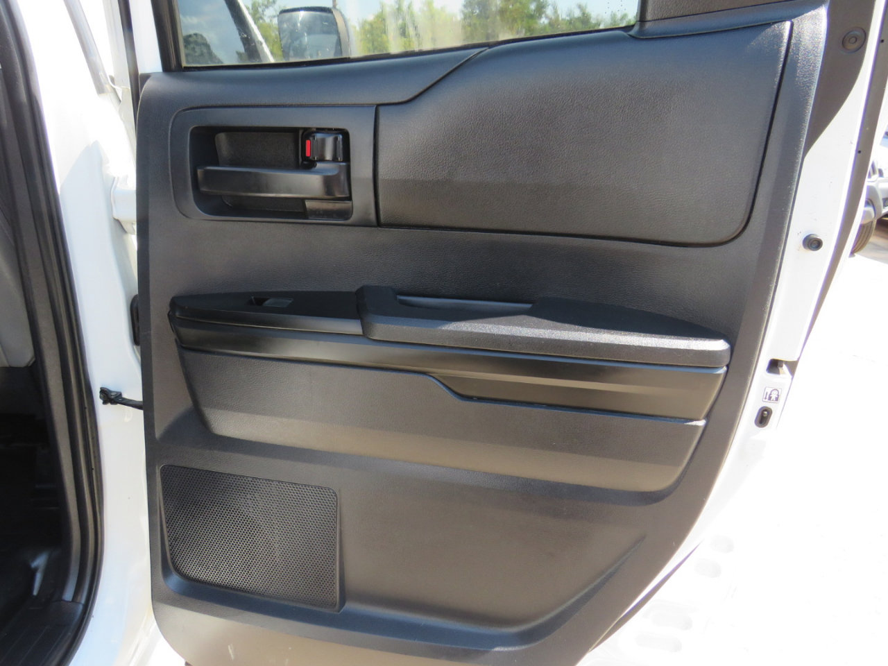 Used 2016 Toyota Tundra SR image 23