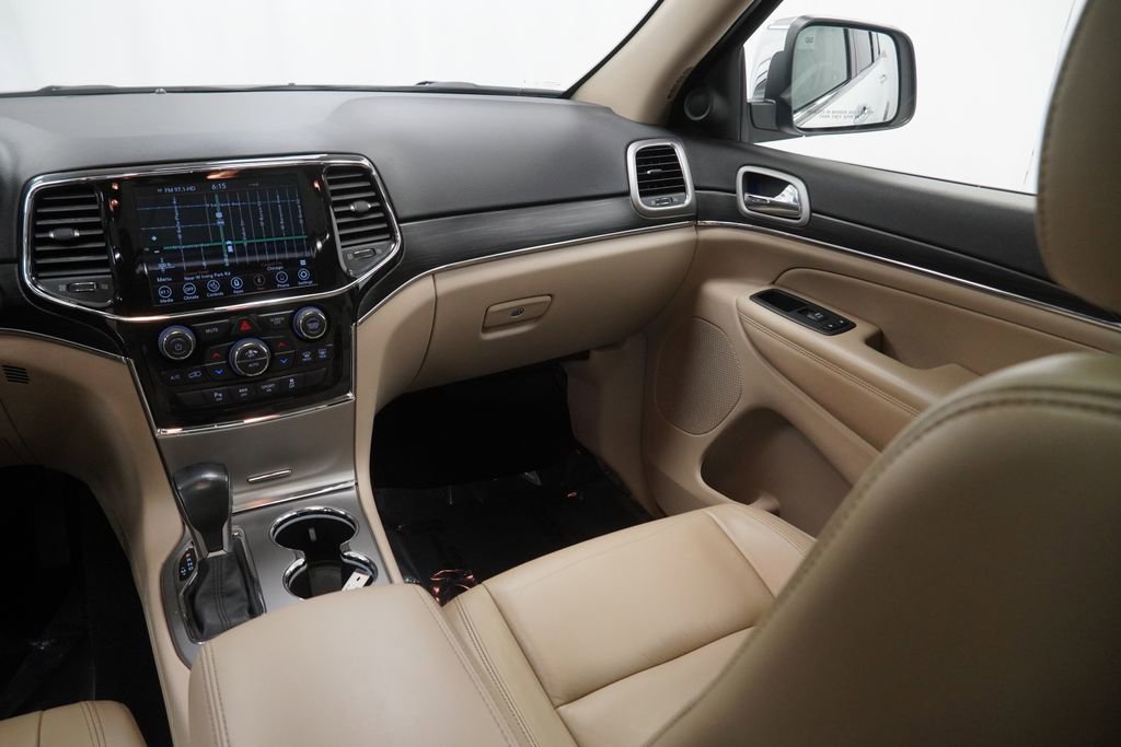 Certified 2021 Jeep Grand Cherokee Limited image 28