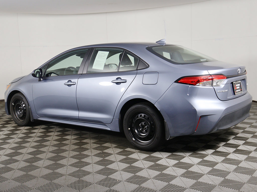 Used 2025 Toyota Corolla LE FWD image 7