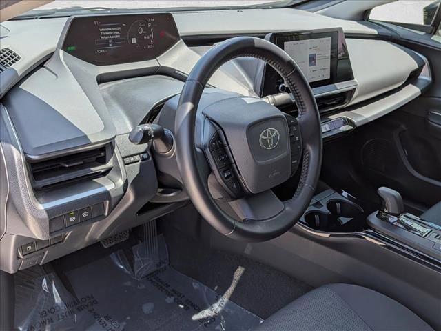 Used 2023 Toyota Prius LE FWD image 10