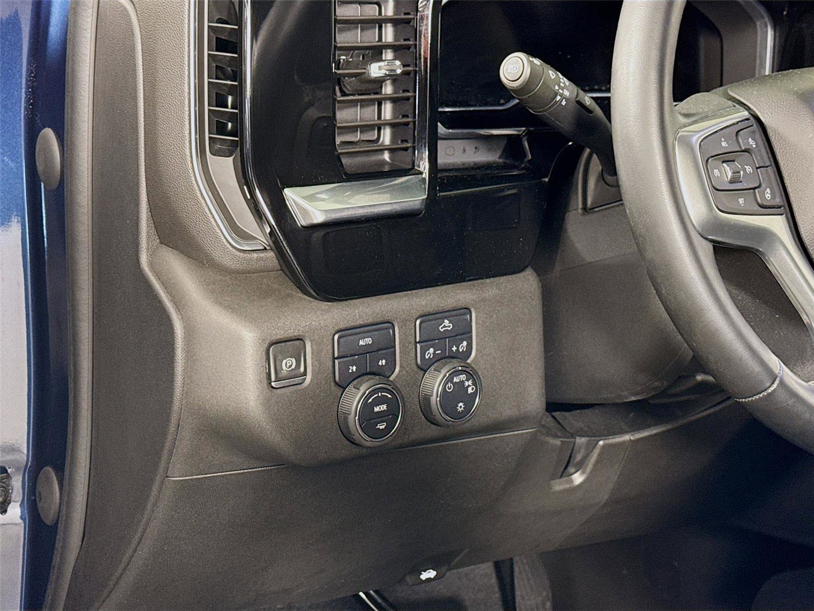 Certified 2023 Chevrolet Silverado 1500 LT image 4