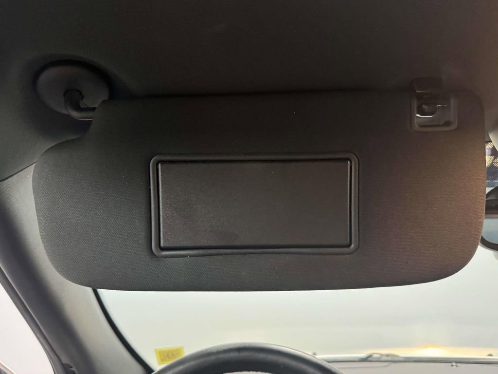 Used 2022 Jeep Grand Cherokee Limited image 28