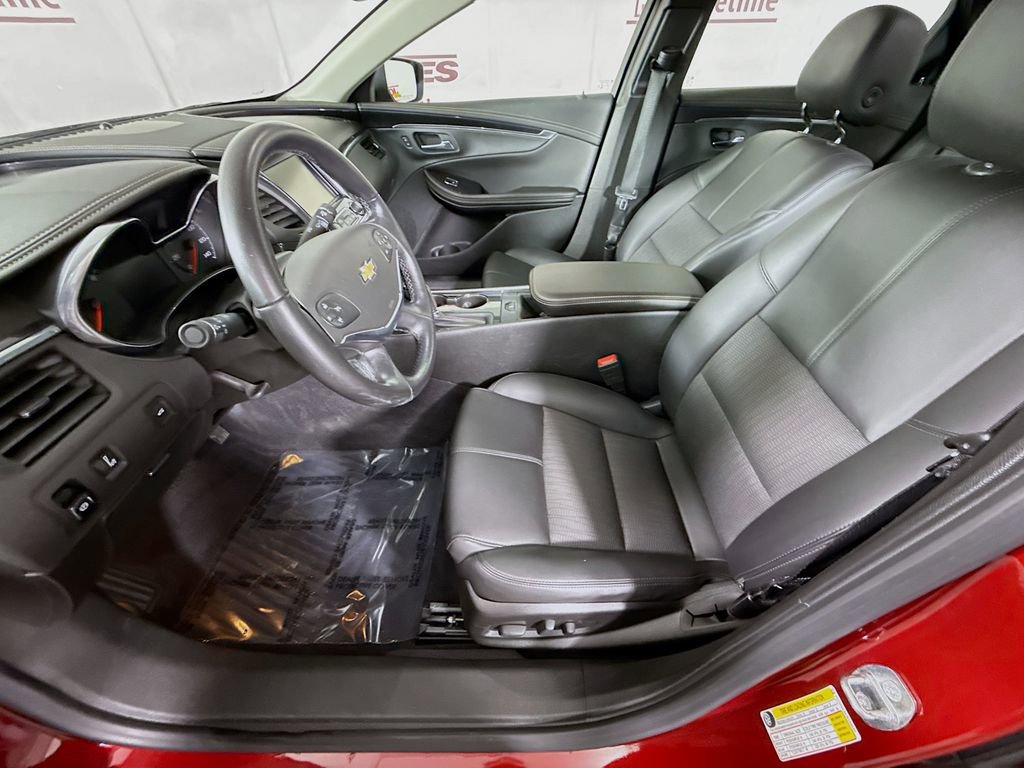 Used 2018 Chevrolet Impala LT image 22