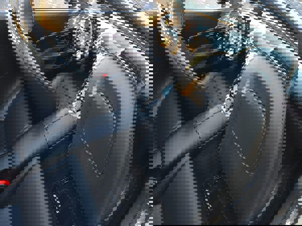 Used 2023 Mercedes-Benz SL 43 AMG image 24