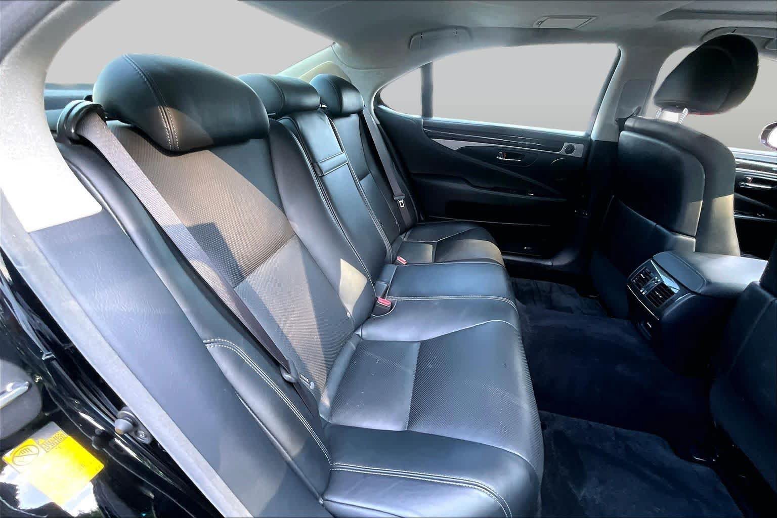 Used 2014 Lexus LS 460 L AWD/4WD image 19