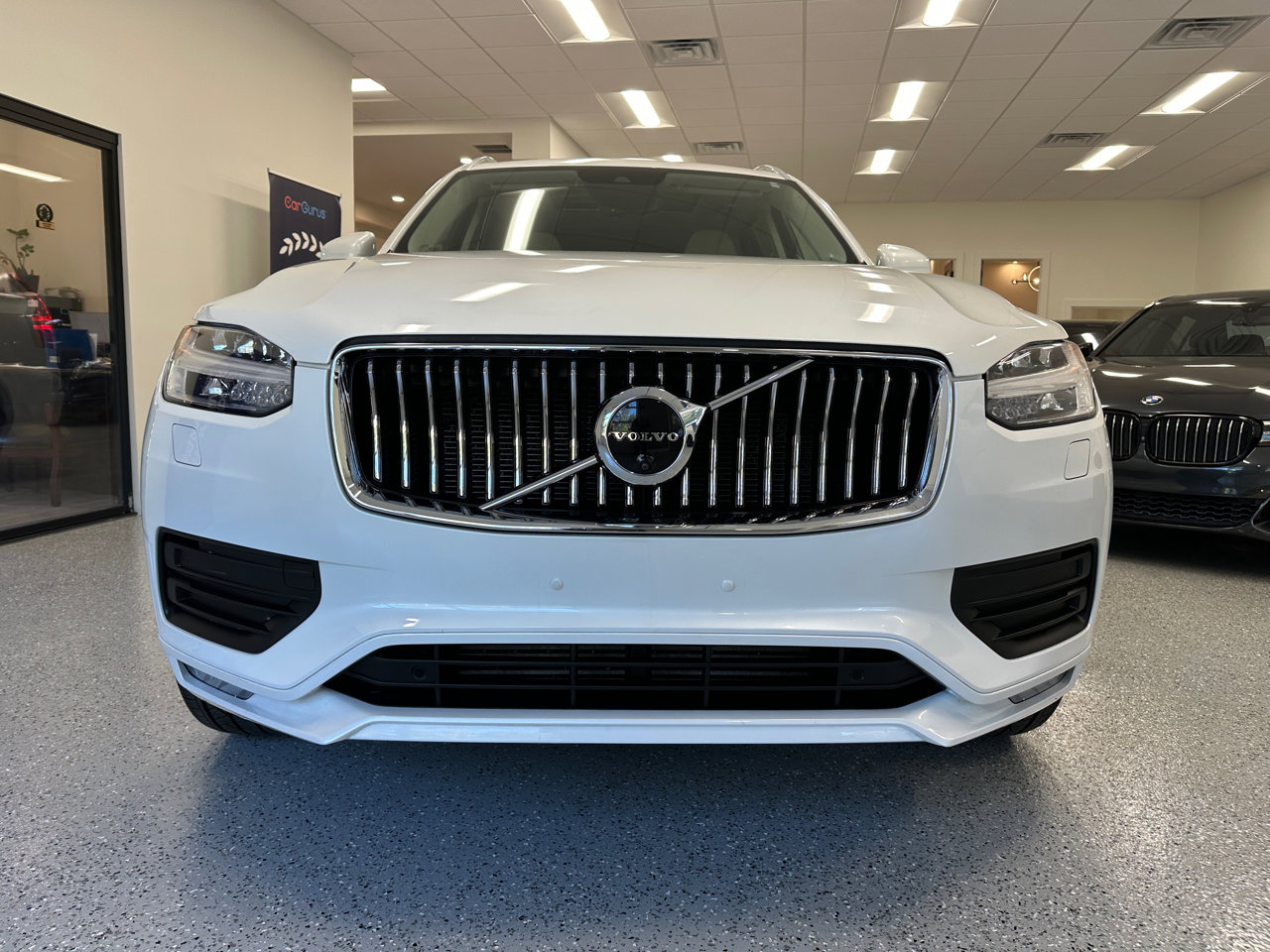Used 2020 Volvo XC90 T5 Momentum image 13