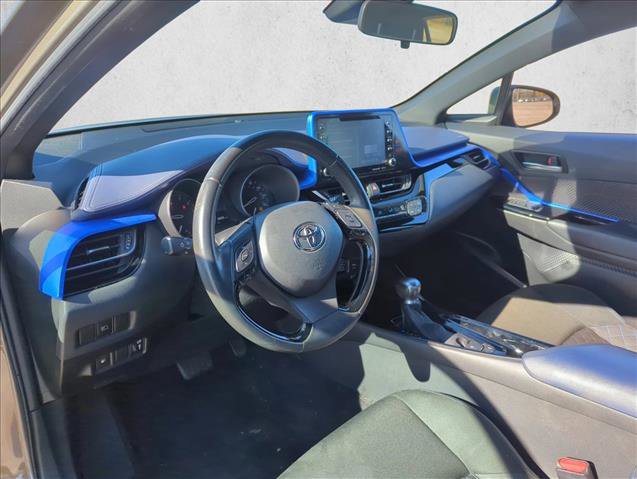 Used 2021 Toyota C-HR XLE image 8